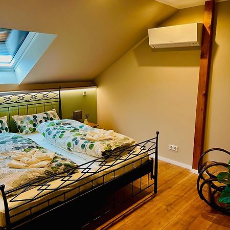 Naumburg  Ferienwohnung "Bei Freunden" מראה חיצוני תמונה