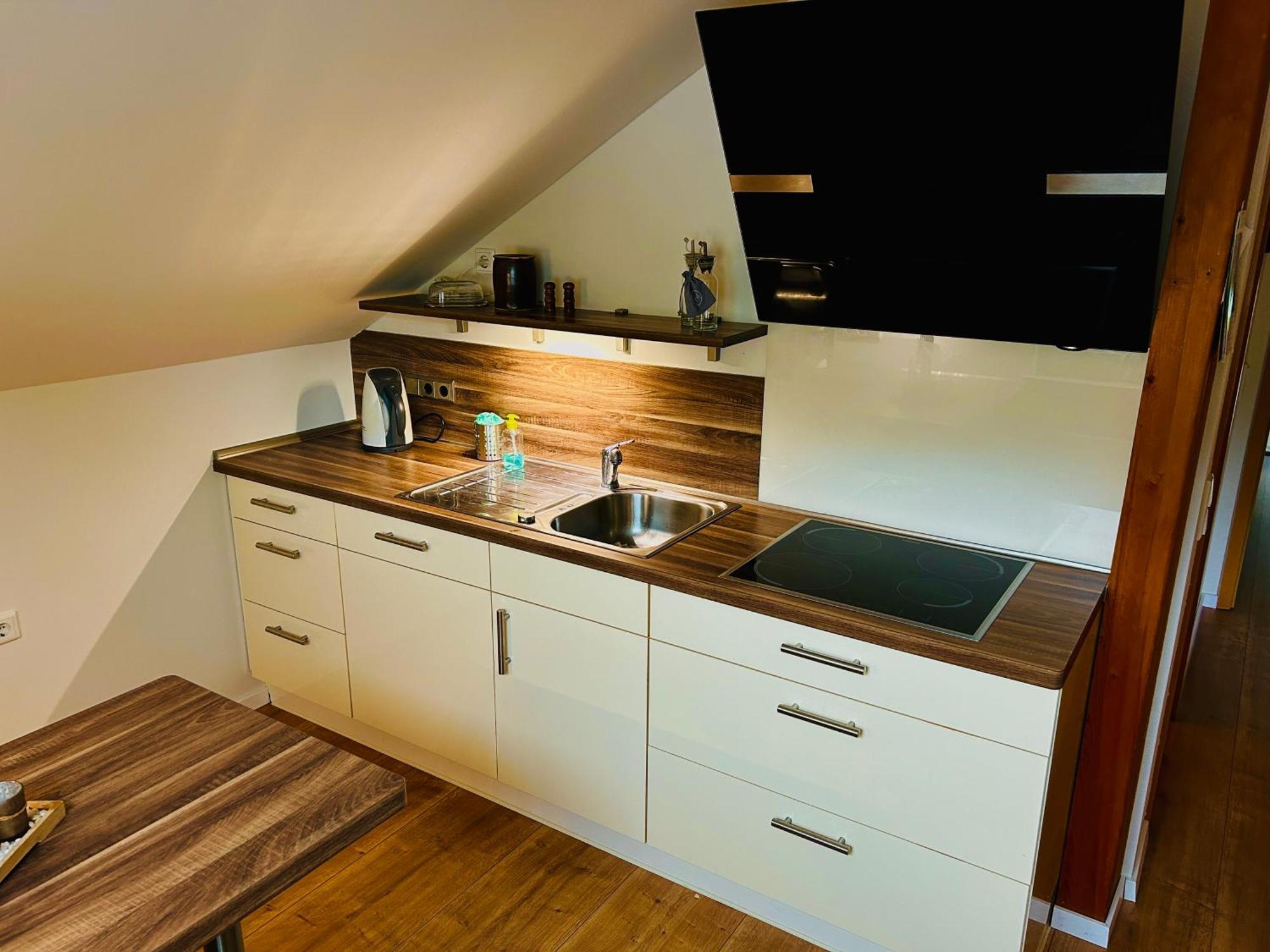 Naumburg  Ferienwohnung "Bei Freunden" מראה חיצוני תמונה